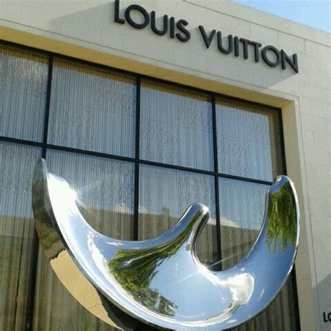 louis vuitton suite 610